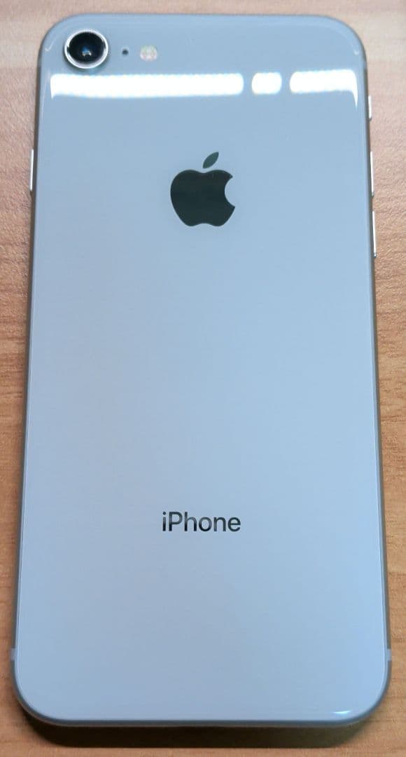 iPhone 8 64GB simロック無し MQ792J/A