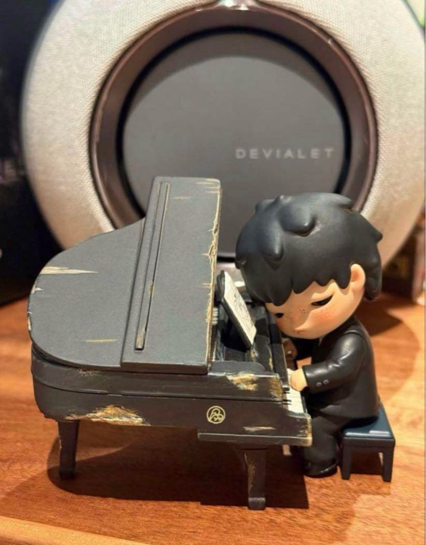 Hirono The Pianistフィギュア