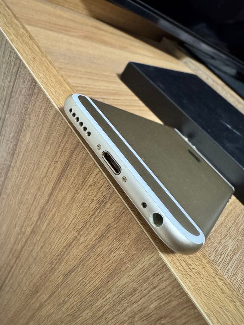 ☘️超美品☘️iPhone 6（KDDI版）ゴールド 本体 64G