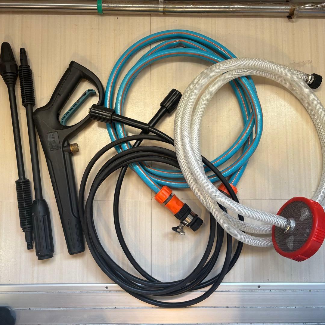 マキタ MHW080DZK 充電式高圧洗浄機 36V(本体　ケース付)