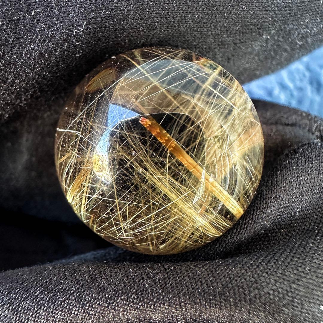 別格高級品❗️高透明度スモーキールチルクォーツ丸玉ゴールドルチルクォーツA1384