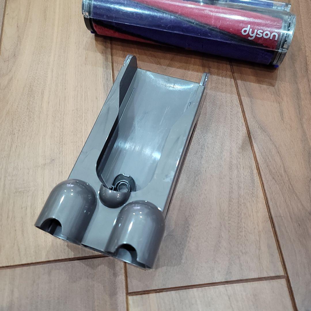 Dyson ダイソン V10 SV12 スティッククリーナー 掃除機 本体