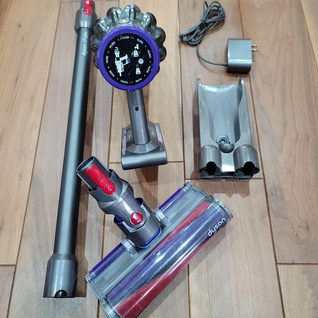 Dyson ダイソン V10 SV12 スティッククリーナー 掃除機 本体