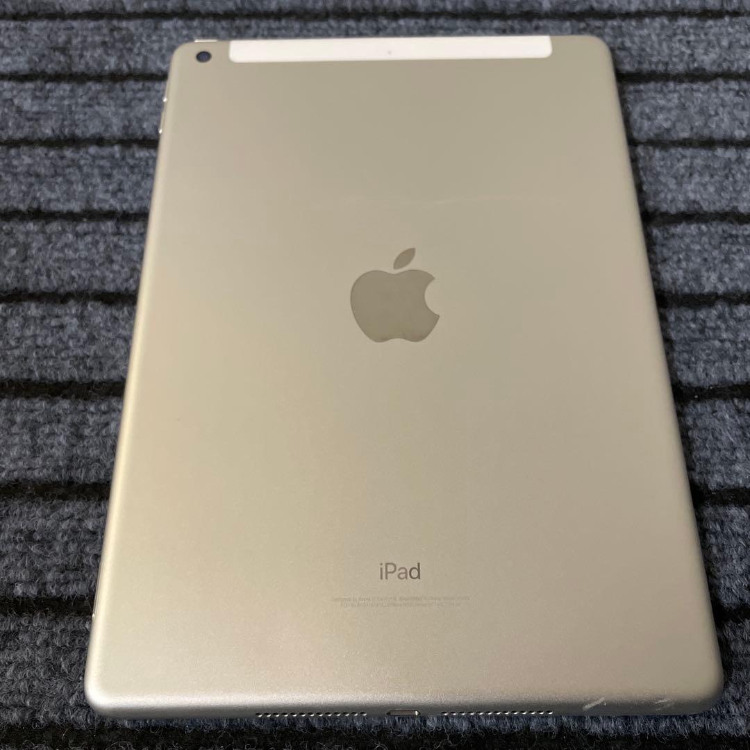 178 iPad 5世代 32GB Wi-Fi シルバー