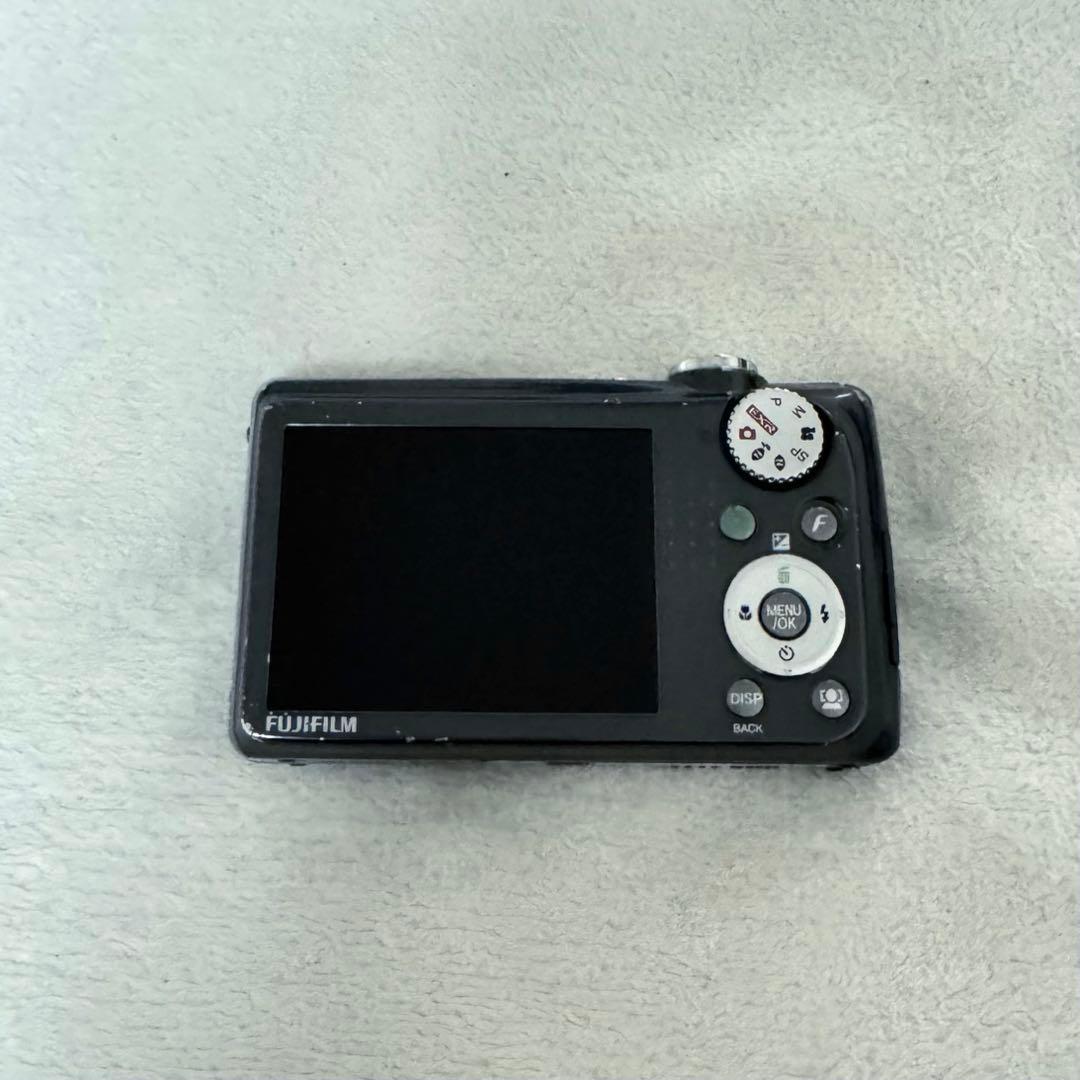 FUJIFILM FINEPIX F70EXR デジカメ　コンデジ　ブラック