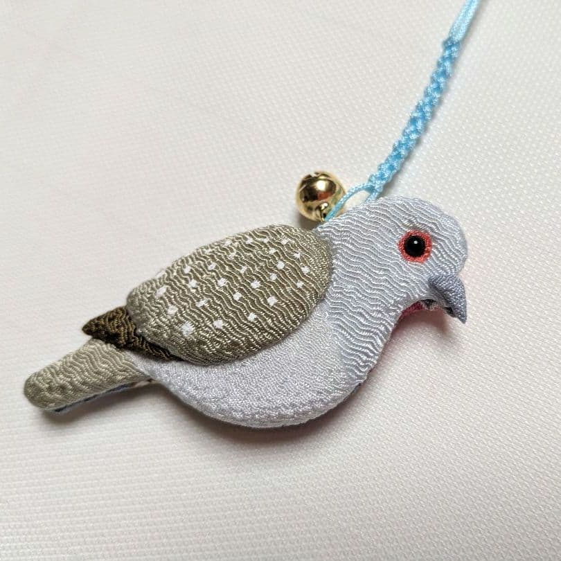 ウスユキバト　カワラバト　キジバト 　ミカドバト 　アカガシラカラスバト