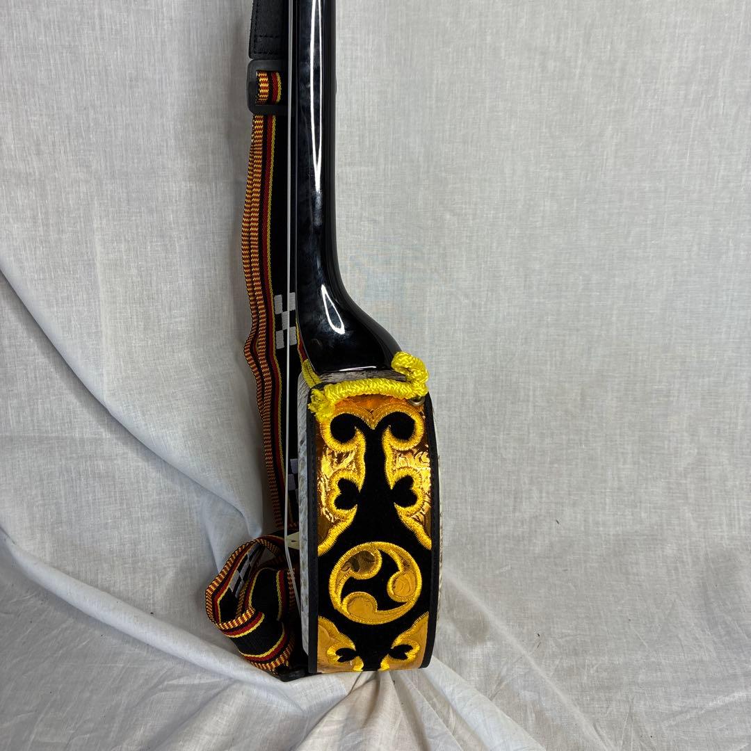 沖縄三線 三味線 本皮 蛇皮 ケース付き 民族楽器 弦楽器 初心者にも