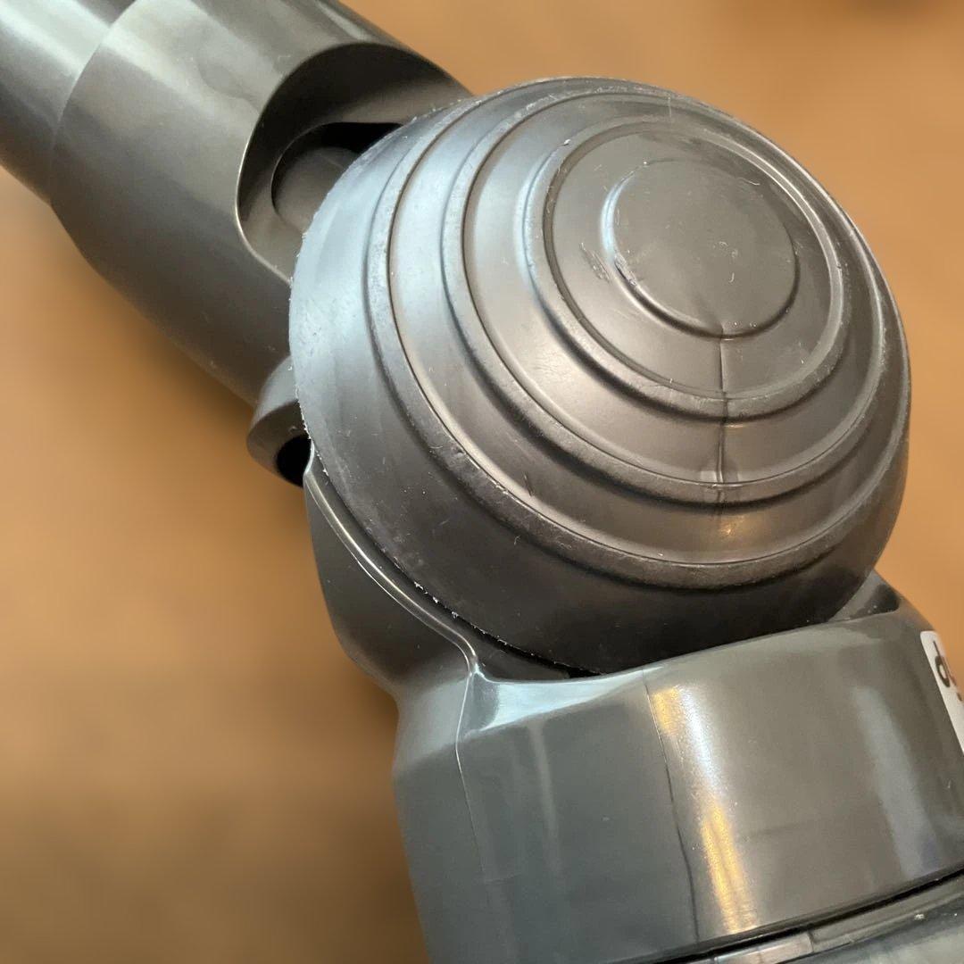 ダイソンDC35コードレスクリーナー