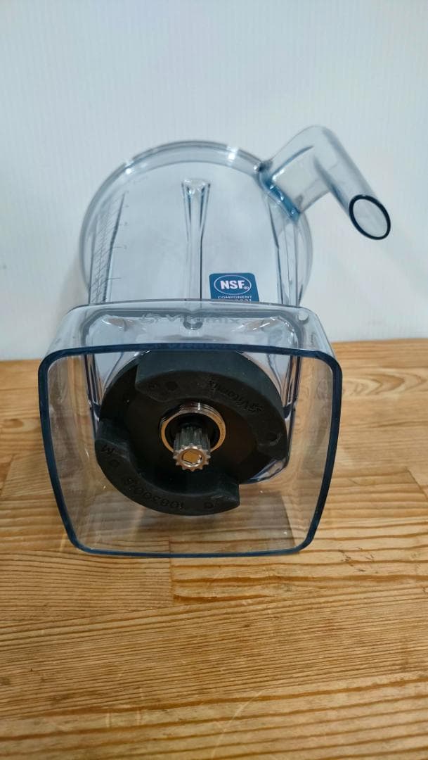 【目立った傷や汚れなし】　バイタミックス　1.4Lコンテナ　1650