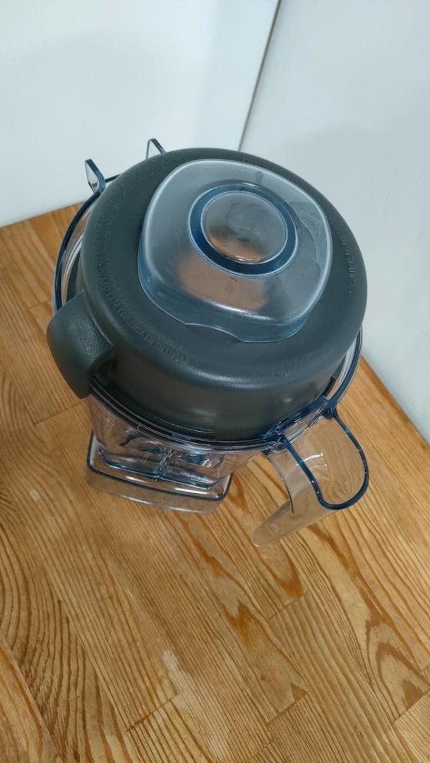 【目立った傷や汚れなし】　バイタミックス　1.4Lコンテナ　1650
