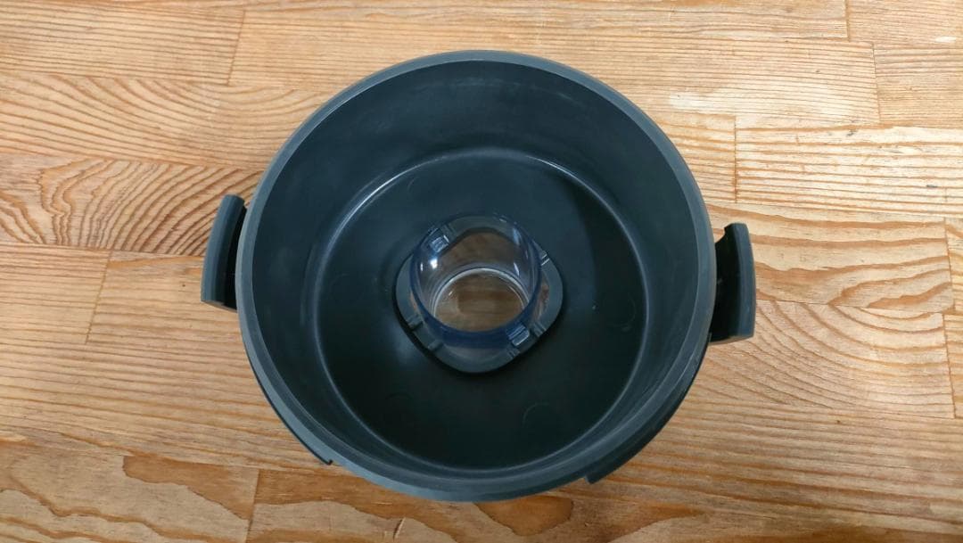【目立った傷や汚れなし】　バイタミックス　1.4Lコンテナ　1650