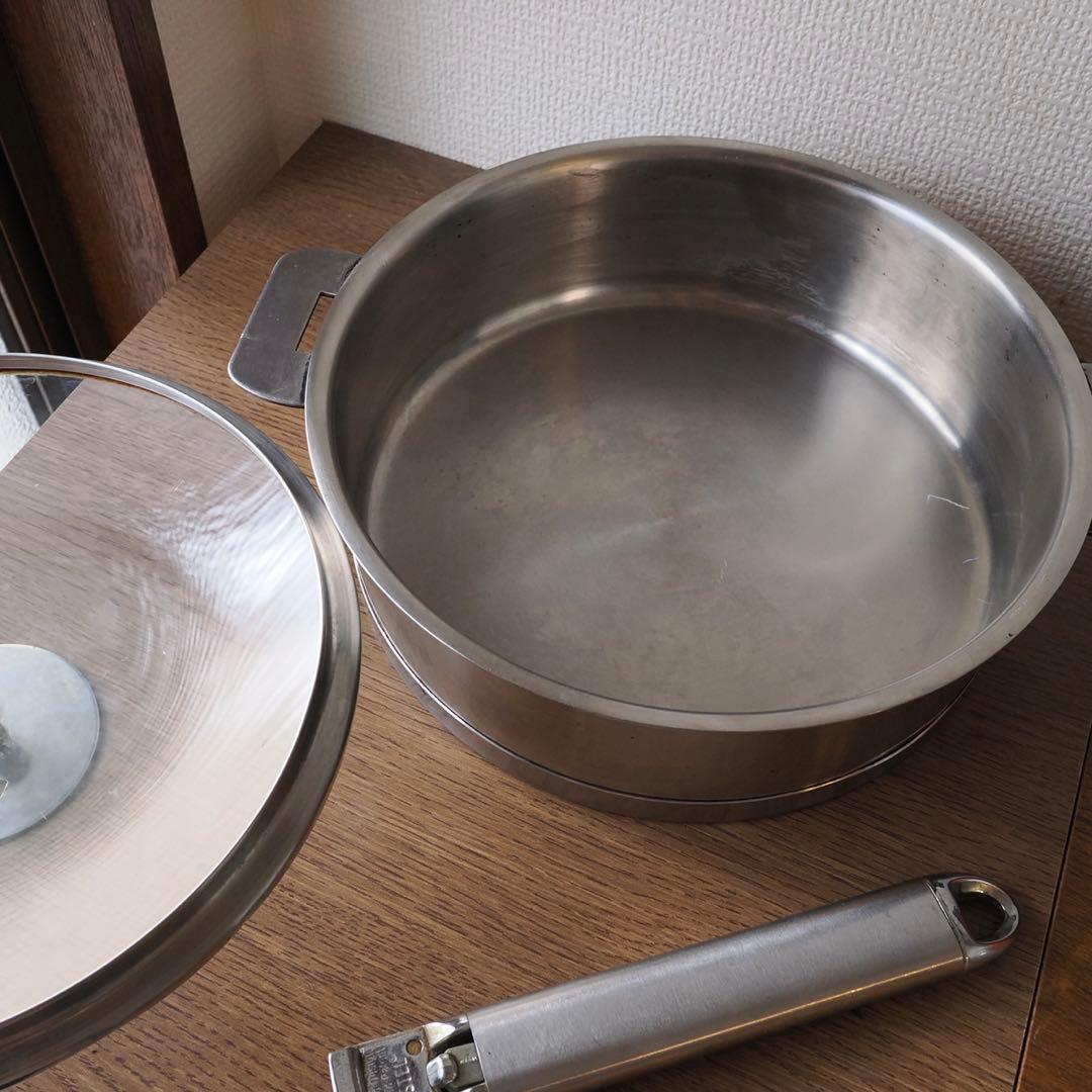 クリステル　CLISTEL両手鍋 20cm 蓋付き　ハンドル付き