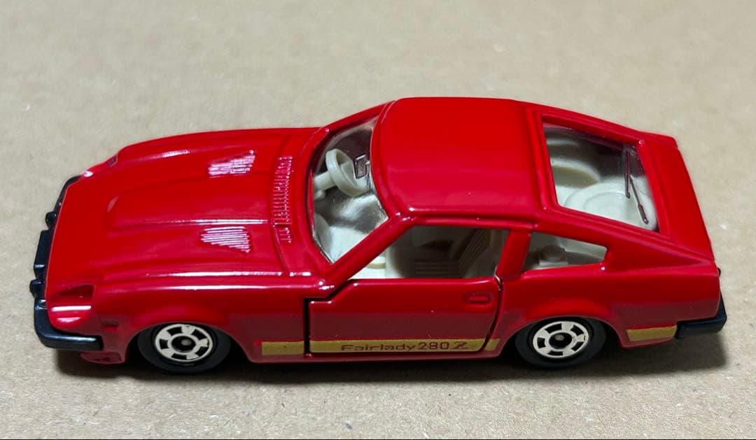 日本製 トミカ ニッサン フェアレディ 280Z 2台セット
