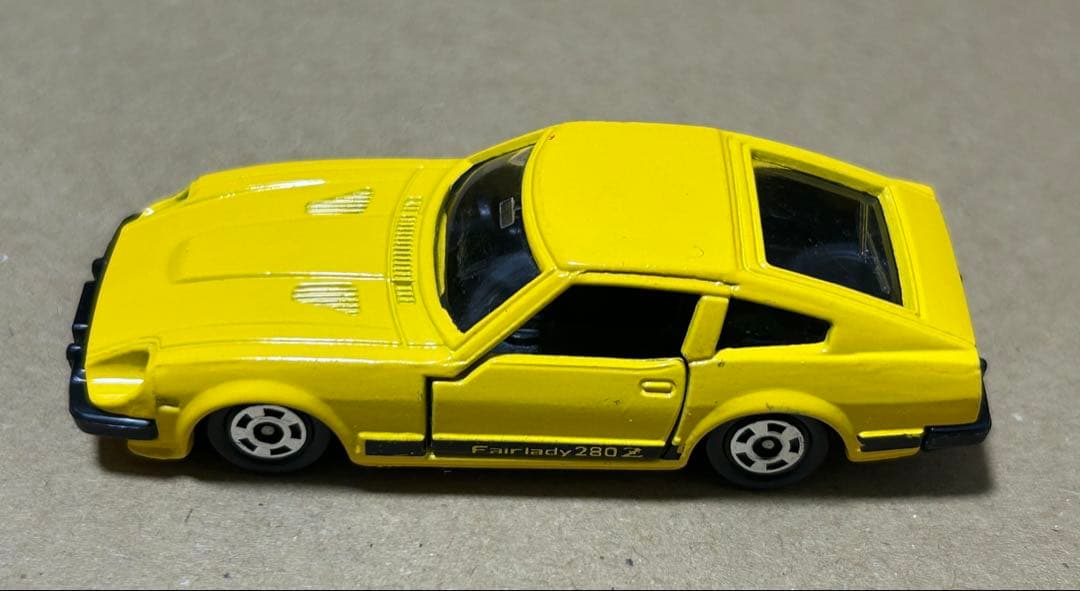 日本製 トミカ ニッサン フェアレディ 280Z 2台セット