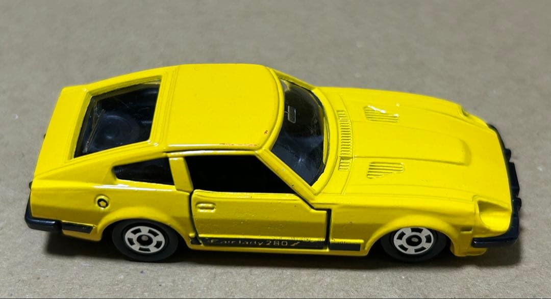 日本製 トミカ ニッサン フェアレディ 280Z 2台セット