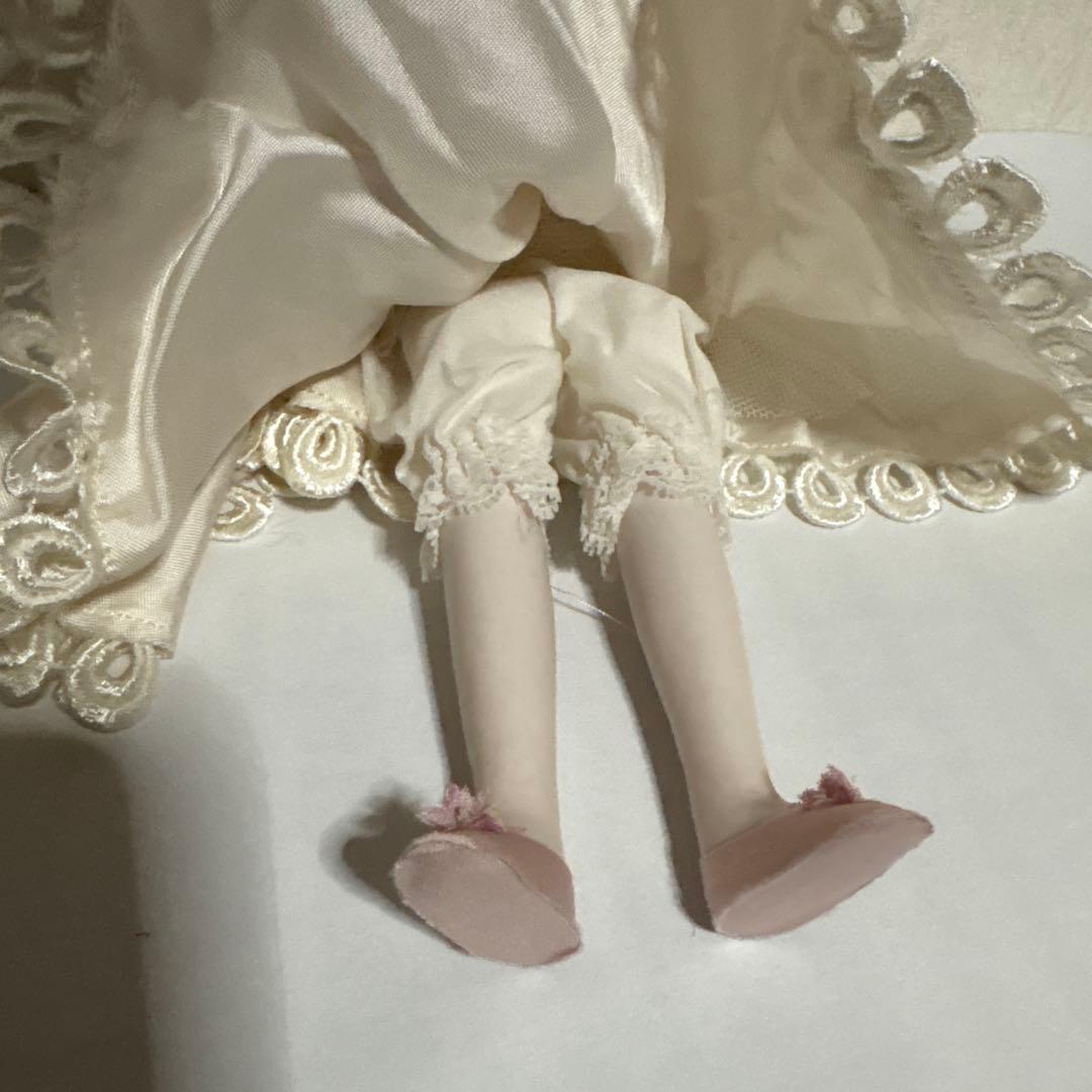 若月 まり子　お花の妖精　カーネーション 布華屋 ビスクドール 人形　ぬいぐるみ