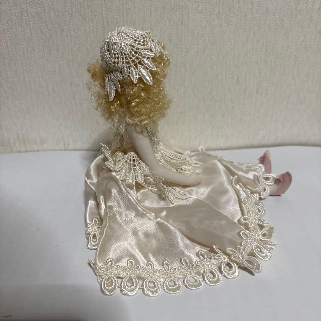 若月 まり子　お花の妖精　カーネーション 布華屋 ビスクドール 人形　ぬいぐるみ