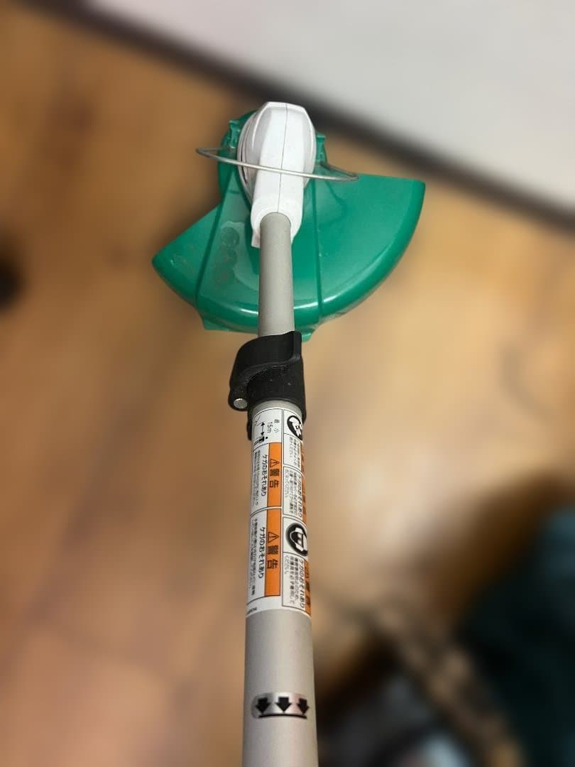 makita　マキタ　電動草刈機　MUR100D　動作確認済み