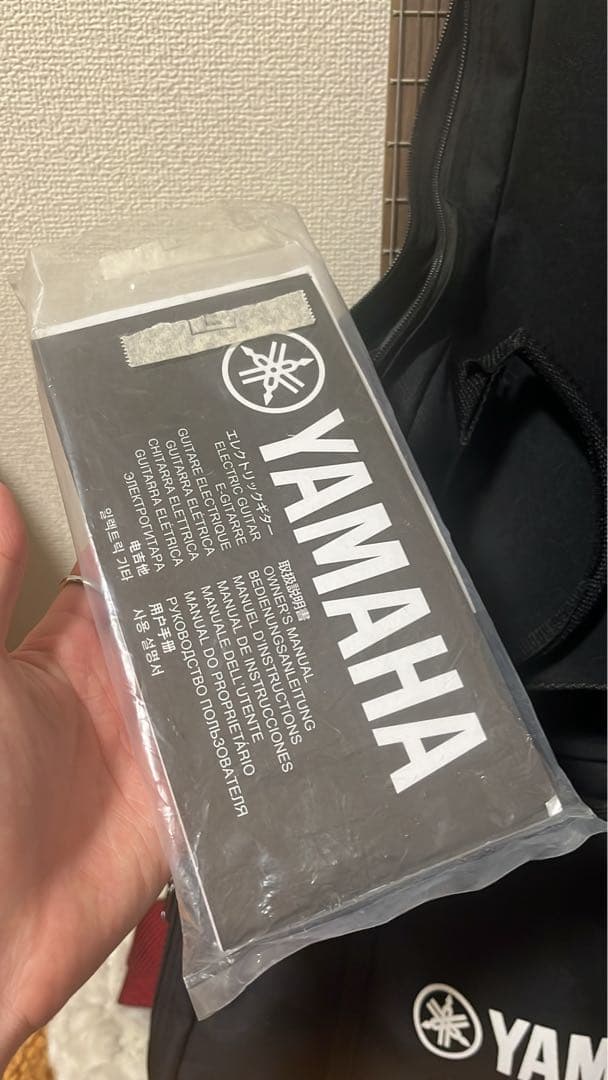 Yamaha PACIFICA ホワイトエレキギター ストラップケース説明書付き