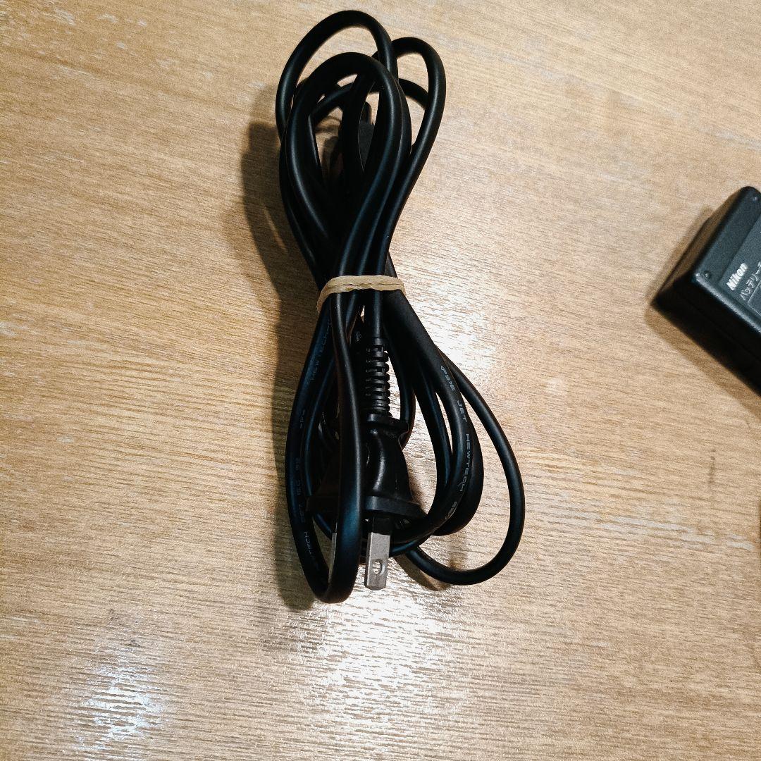 【美品】Nikon COOLPIX S600 ニコン　コンパクトデジタルカメラ