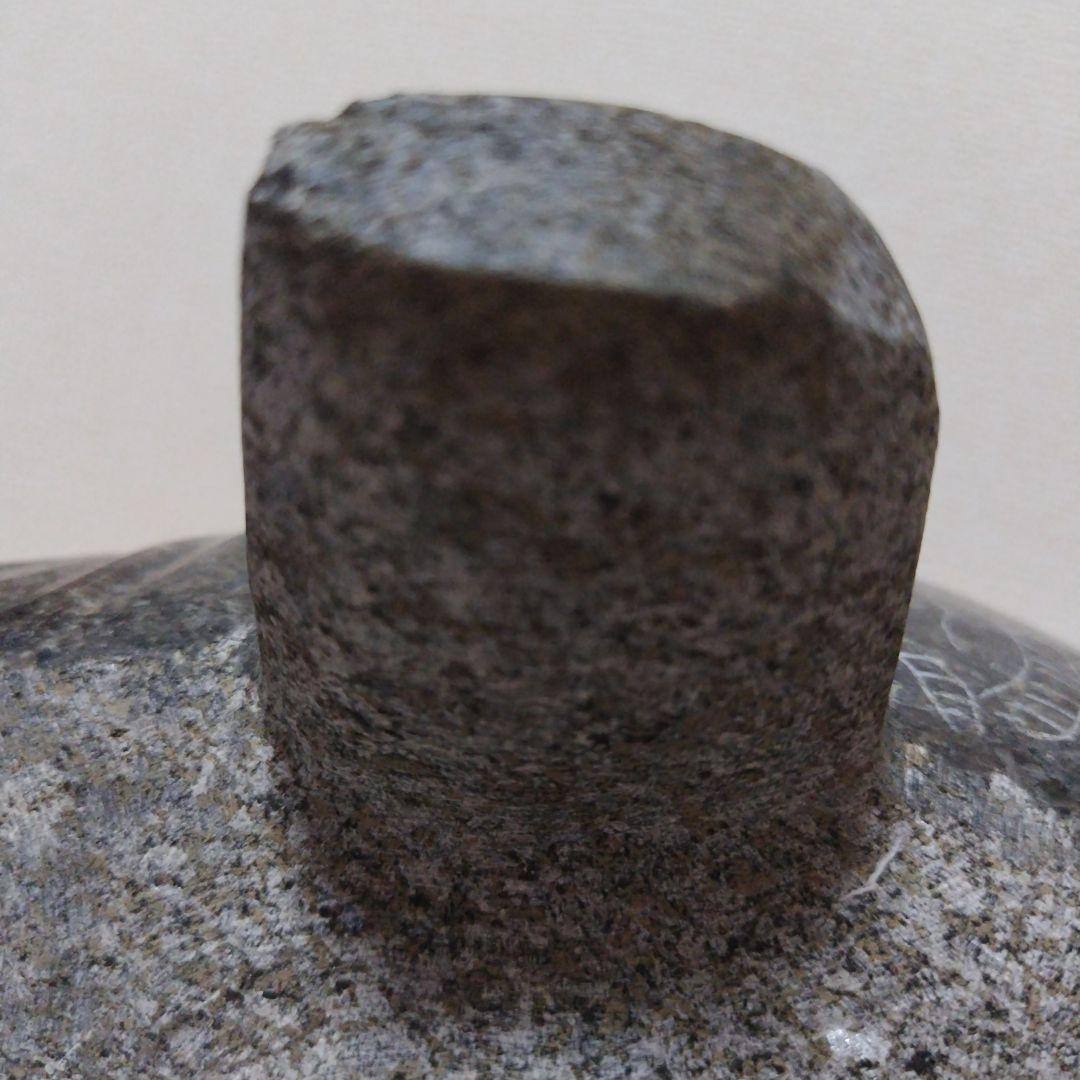 鯉の置物　御影石