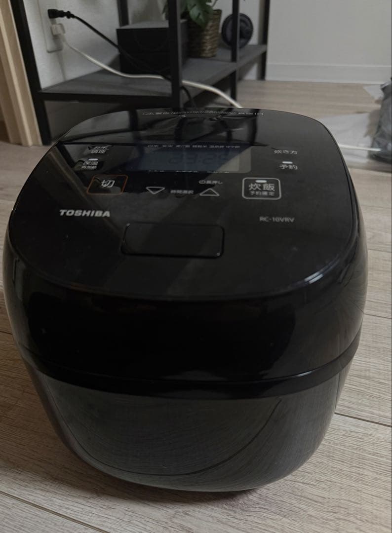 TOSHIBA 真空IH炊飯器 RC-10VRV 5.5合 動作確認済 東芝