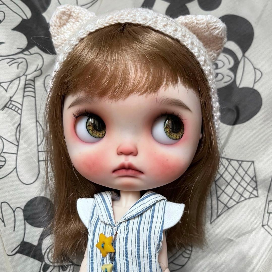 カスタムブライス 海外作家様 人形 ナチュラルメイク 自然 かわいい 大人しい