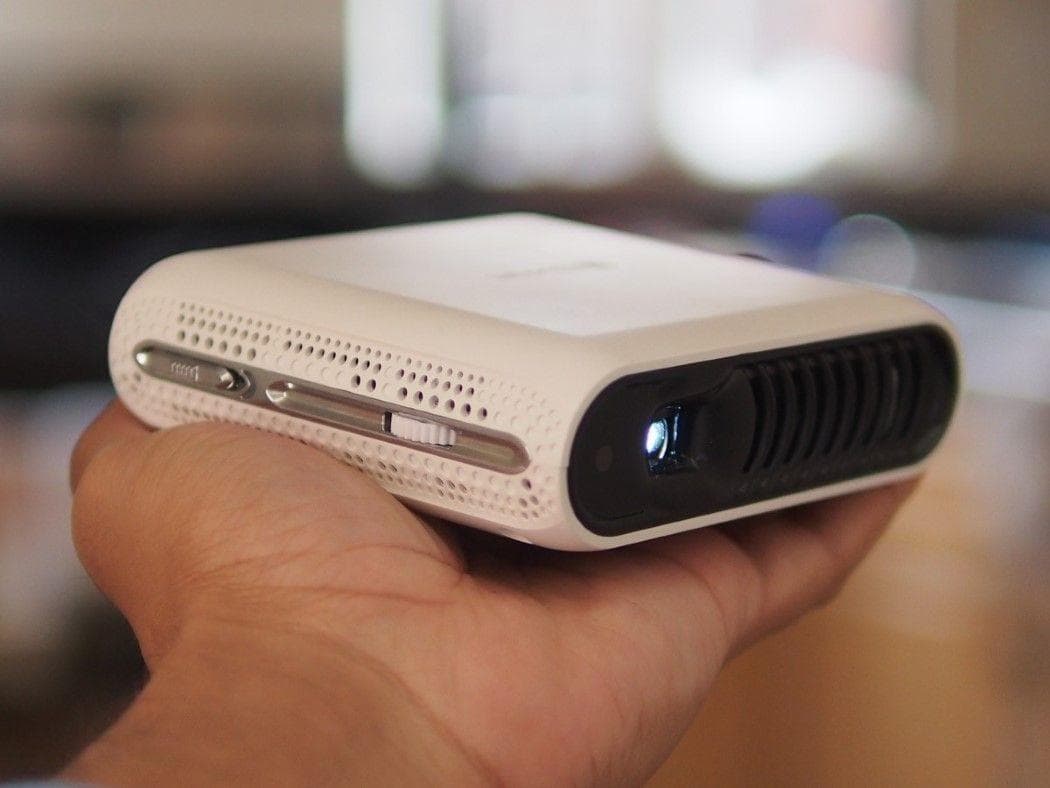 【タッチ操作】スマート　プロジェクター Touchjet Pond　映画　ゲーム