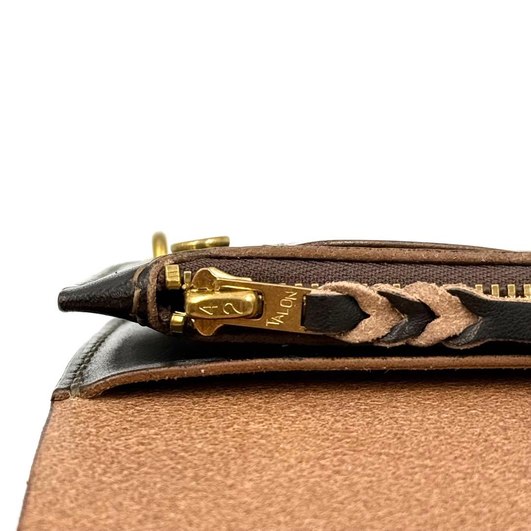 ミドルトラッカーウォレット(ブラック)サドルレザー　タロンジッパー　2層タイプ