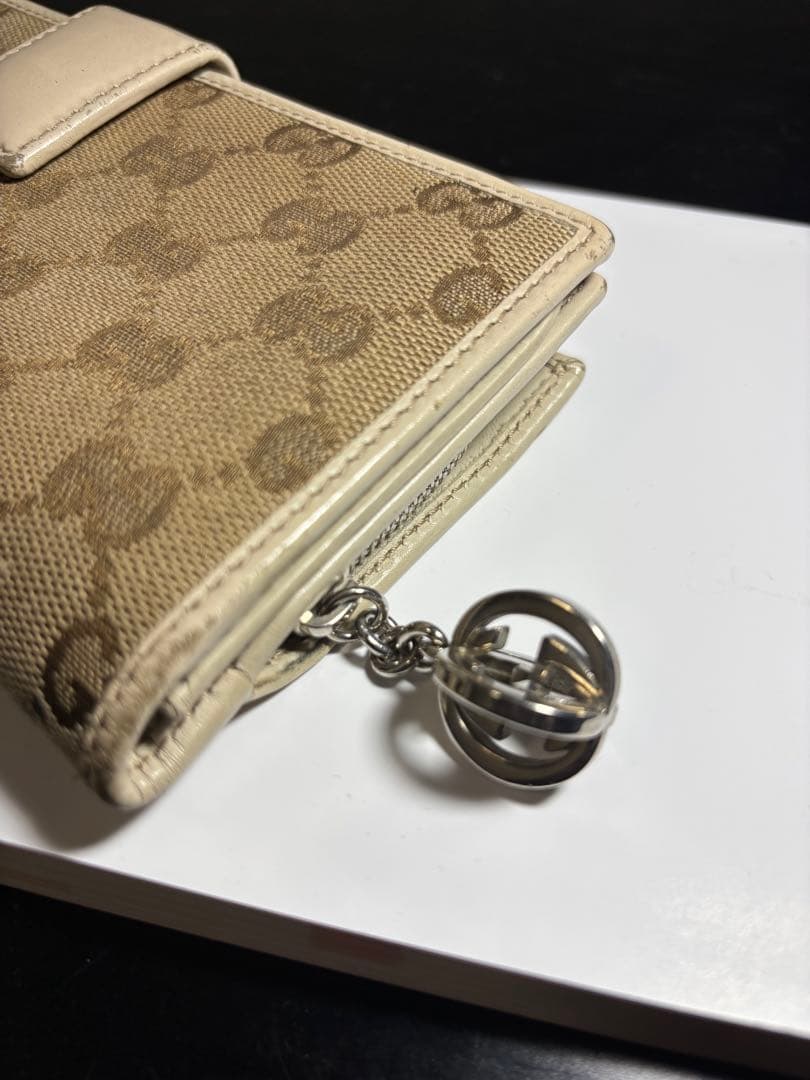 GUCCIの財布になります「長財布」