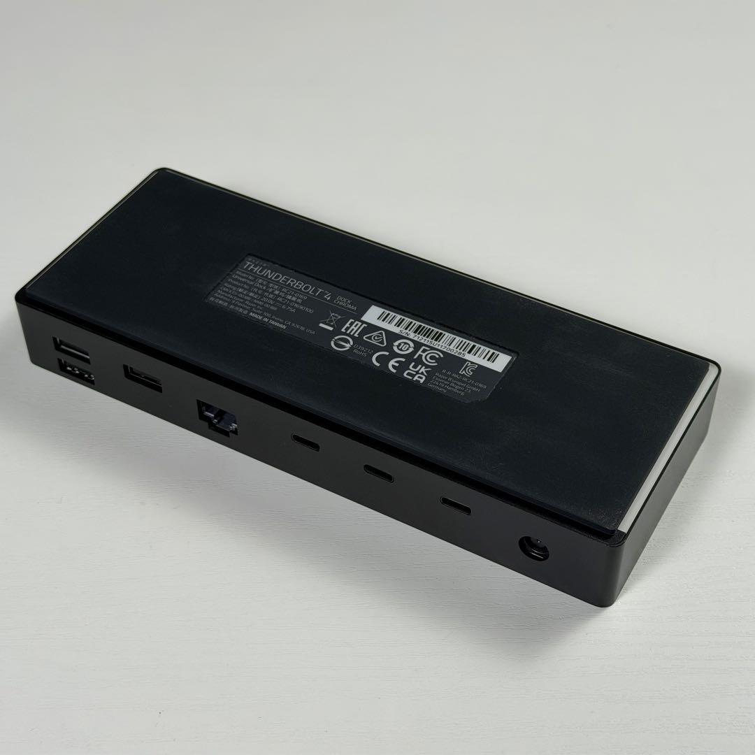 Razer Thunderbolt 4 Dock Chroma ドッキング