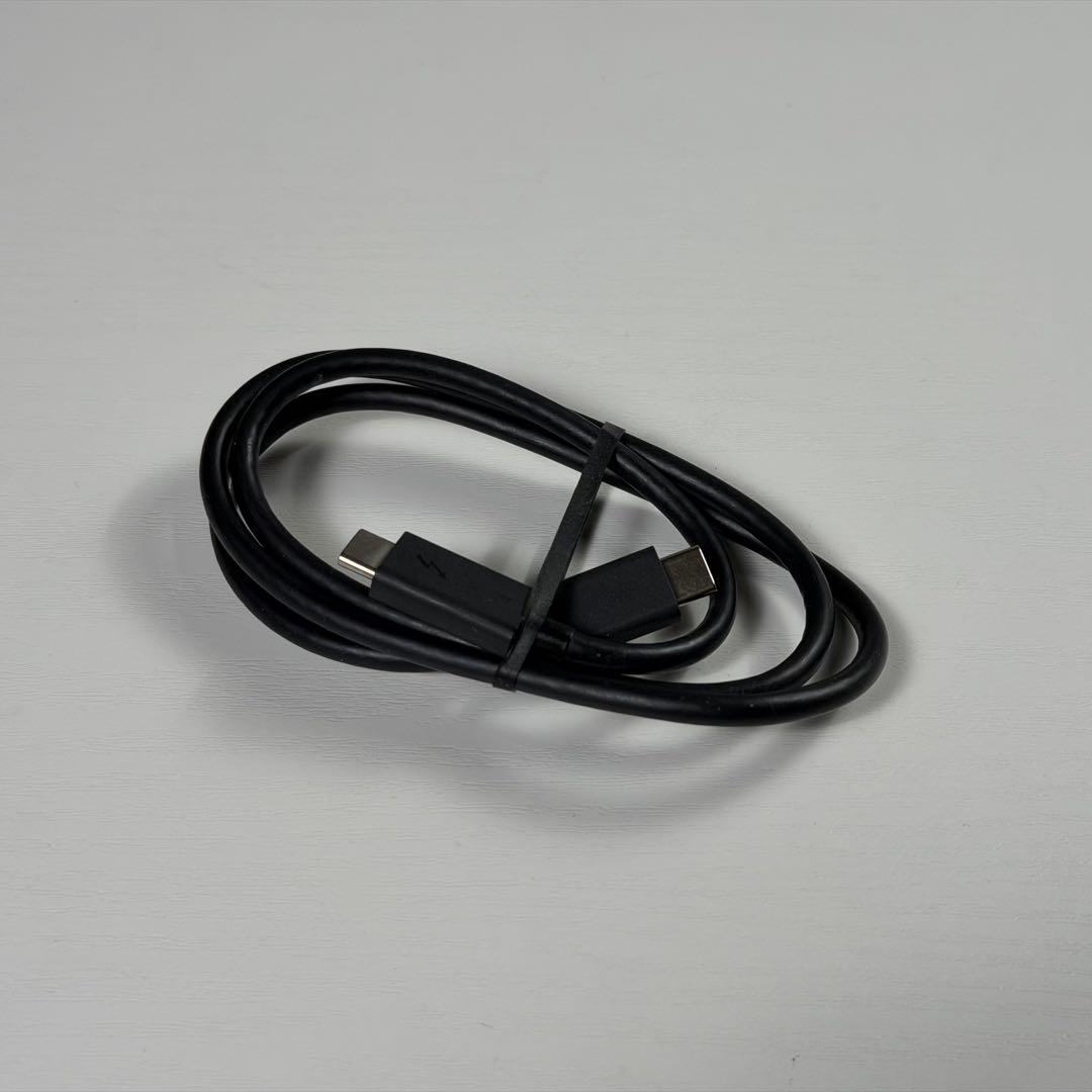 Razer Thunderbolt 4 Dock Chroma ドッキング