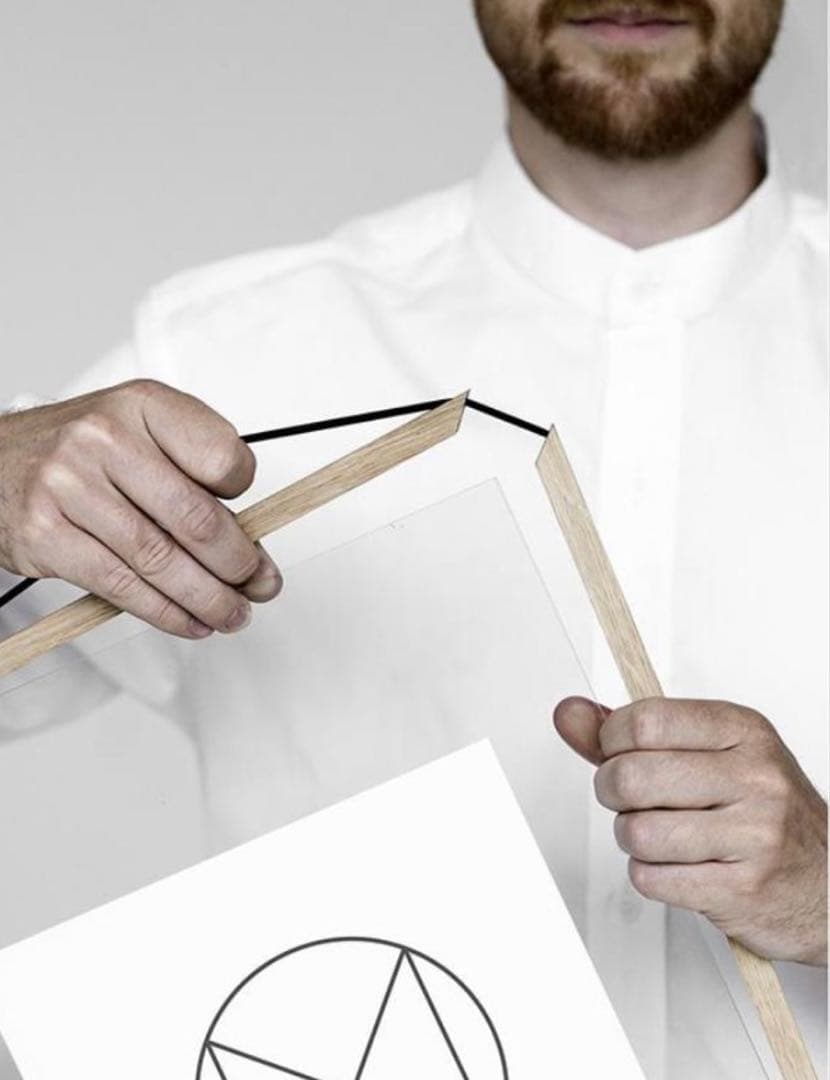 新品未使用　MOEBE フレーム A3 オーク