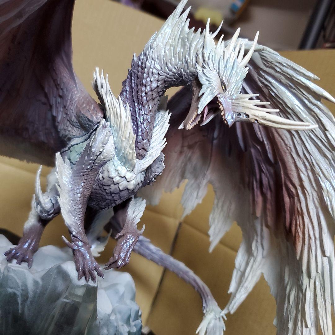 モンスターハンター イヴェルカーナ フィギュア　1番くじ