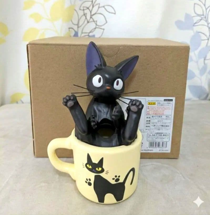 【新品・箱付】魔女の宅急便 一輪挿し いたずらジジのお花遊び ジブリ 完売品