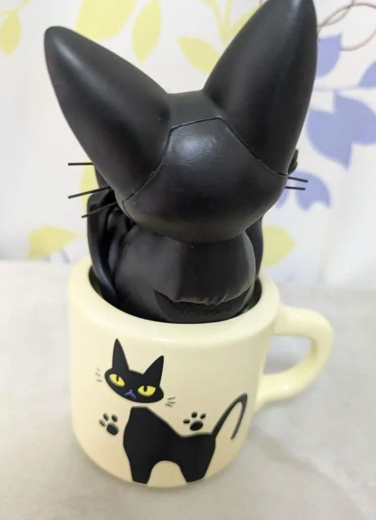 【新品・箱付】魔女の宅急便 一輪挿し いたずらジジのお花遊び ジブリ 完売品