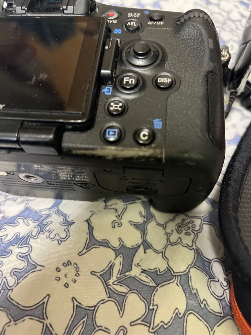 SONY α77 ILCA-77M2＋SS-S1