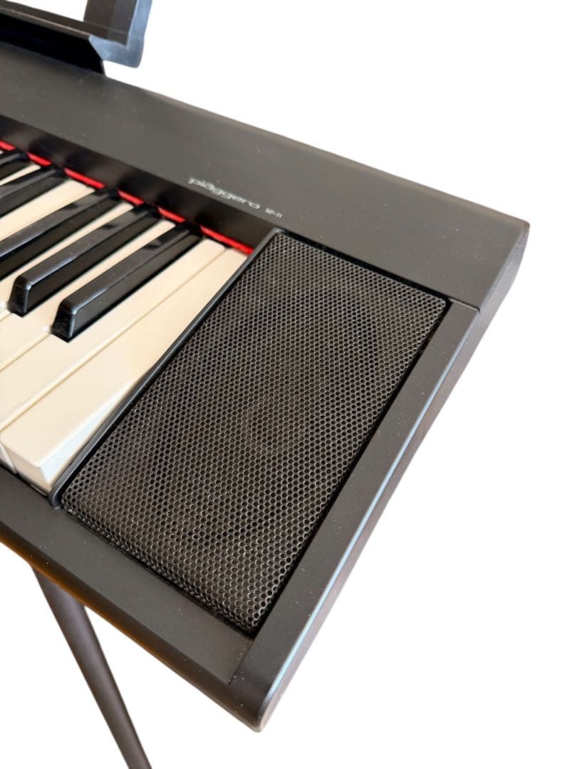 YAMAHA 電子ピアノ　NP-11 足台　楽譜置き　piaggero 61鍵盤