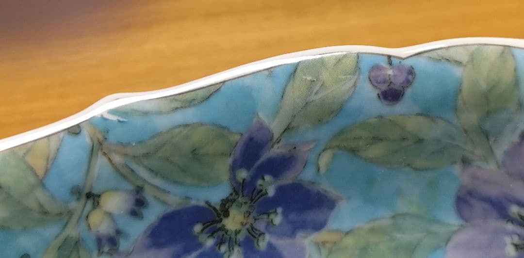 前畑陶器　庫山窯　紫草花　菓子鉢　大鉢　盛鉢　色絵　染付　輪花鉢