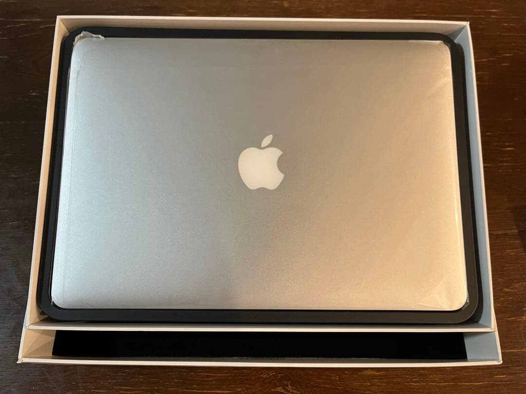 【訳あり】Apple MacBook Air 13インチ a1466シルバー