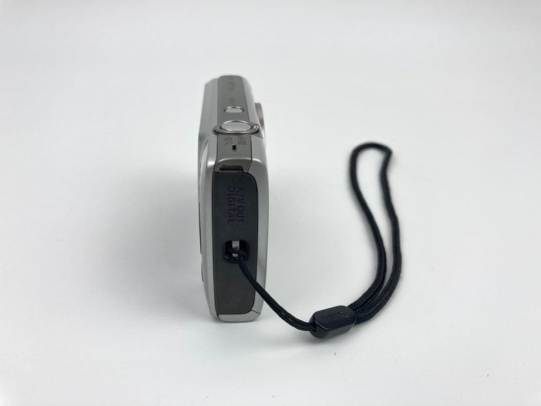 【極美品】Canon IXY 200 シルバー コンパクトデジタルカメラ