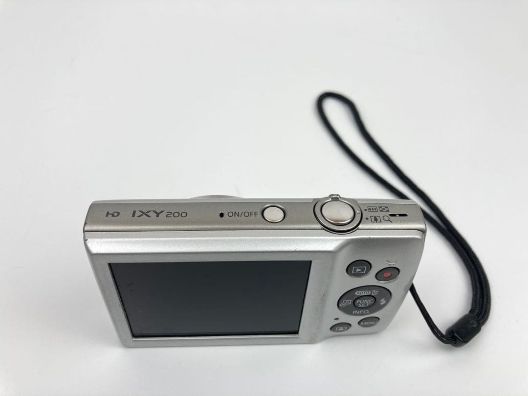 【極美品】Canon IXY 200 シルバー コンパクトデジタルカメラ