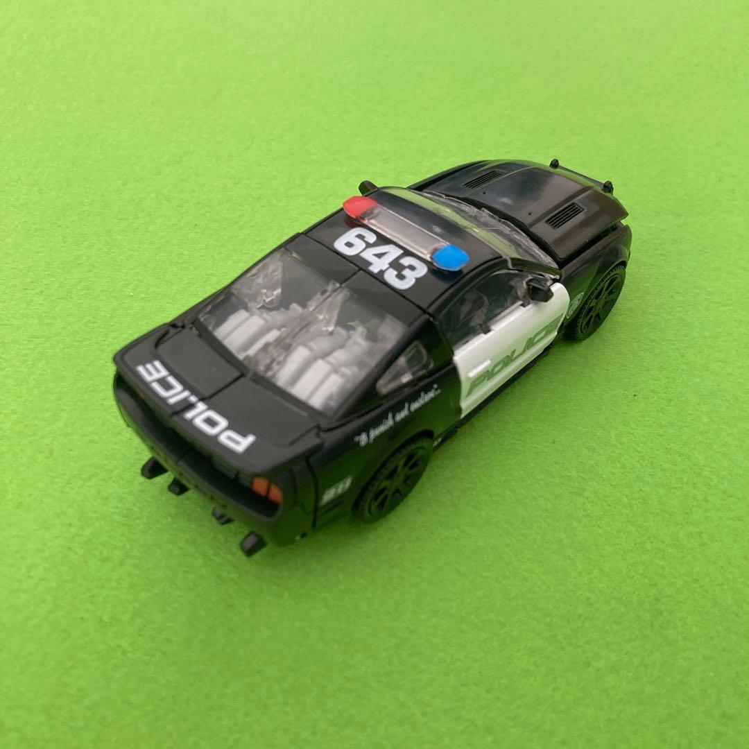 SS-21 DECEPTICONバリケード トランスフォーマー　スタジオシリーズ