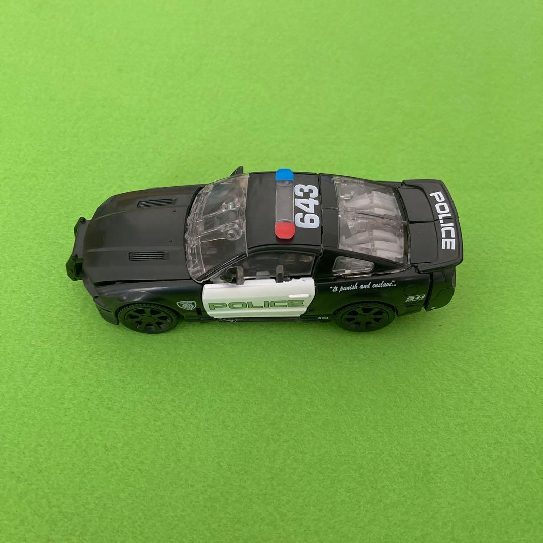 SS-21 DECEPTICONバリケード トランスフォーマー　スタジオシリーズ