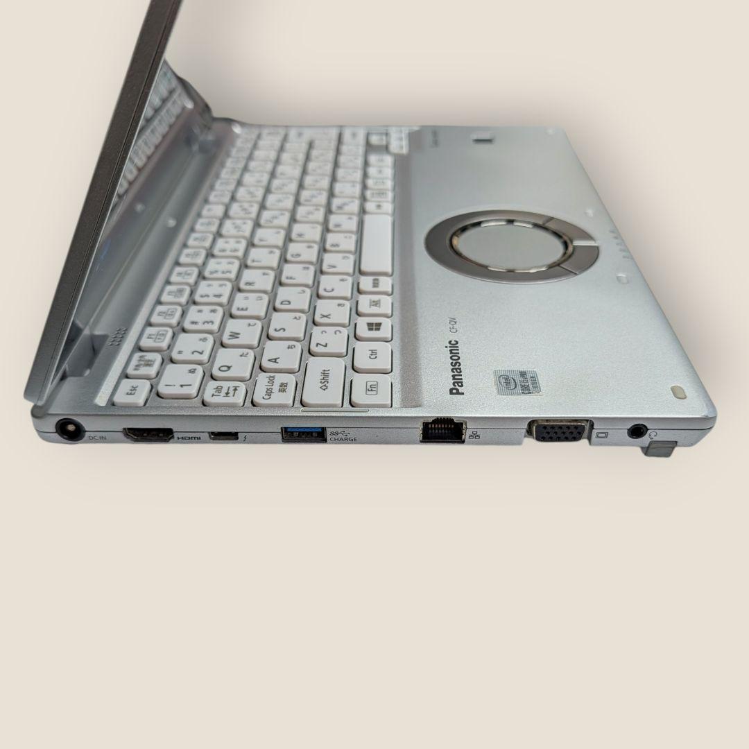 Windowsノート本体 Panasonic Let'snote QV 9R Core i5 10310U
