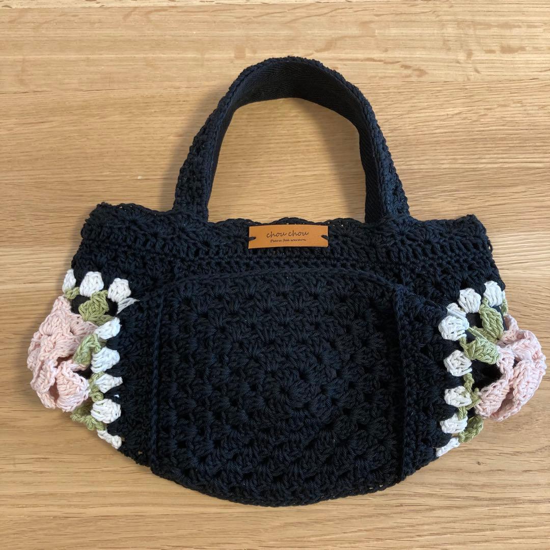 〈user_c7d7d101〉4点 黒 ピンクバラモチーフトートバッグ他