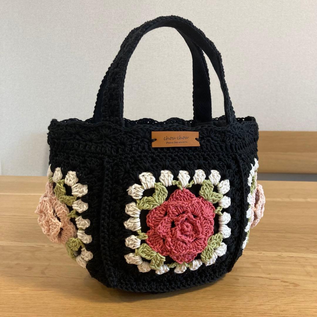 〈user_c7d7d101〉4点 黒 ピンクバラモチーフトートバッグ他