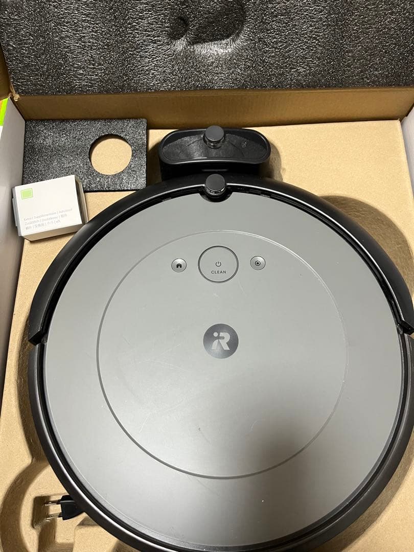iRobot Roomba i2/ロボット掃除機 本体