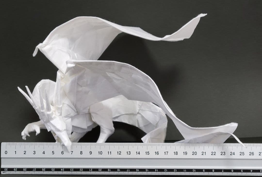 tam　折り紙作品　エンシェントドラゴン(白)