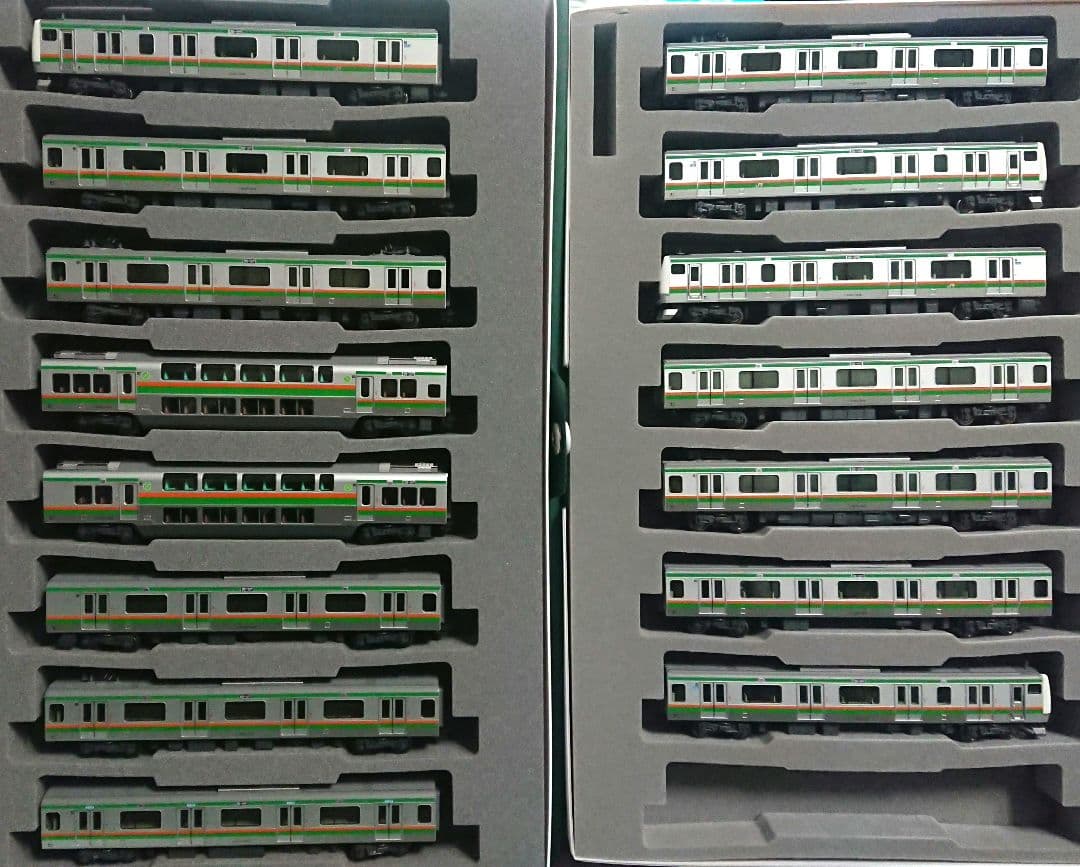 Nゲージ KATO E233系3000番台 上野東京ライン 15両フルセット